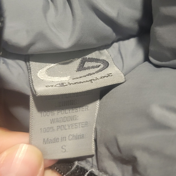 Champion Black Puffer Jacket - Picture 6 of 8